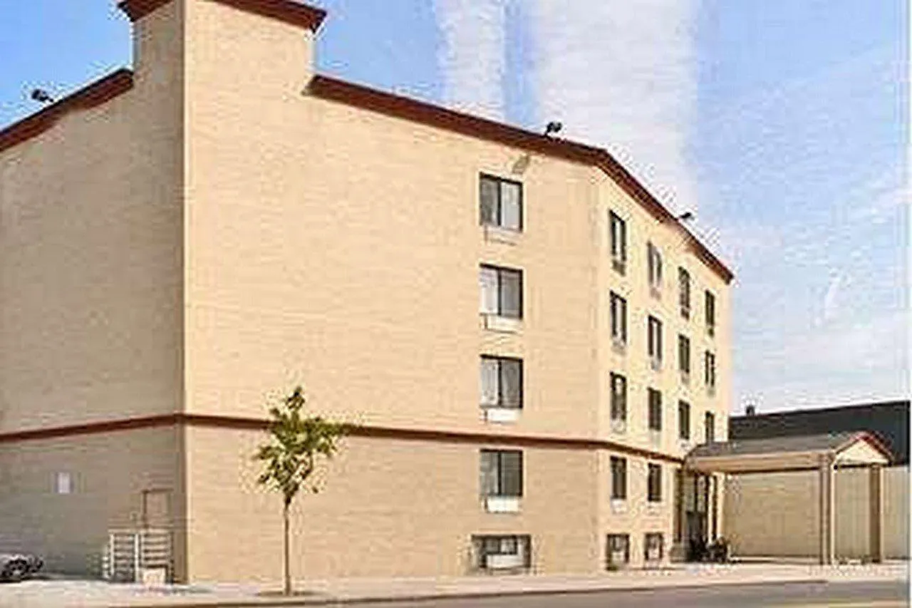 Super 8 Jfk Airport Nyc Otel New York